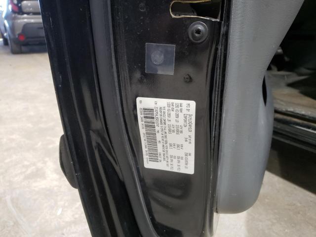 2C4GP54L95R316747 - 2005 CHRYSLER TOWN & COU TOURING შავი ფოტო 14