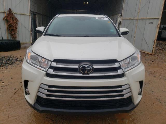 5TDKZRFH0KS557071 - 2019 TOYOTA HIGHLANDER SE WHITE photo 5