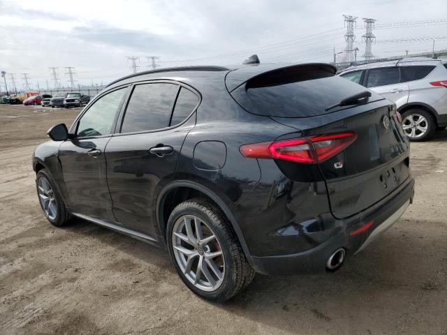 ZASFAKNNXJ7B77386 - 2018 ALFA ROMEO STELVIO TI SPORT BLACK photo 2