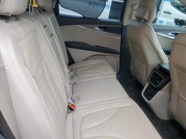 2LMPJ6LR0HBL18784 - 2017 LINCOLN MKX RESERVE თეთრი ფოტო 11