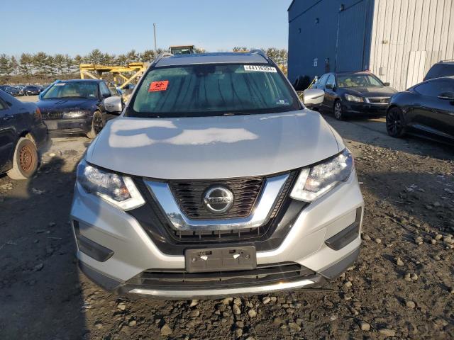 JN8AT2MV4KW384916 - 2019 NISSAN ROGUE S SILVER photo 5