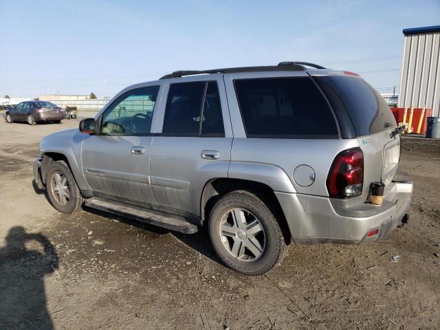 1GNDT13S442104536 - 2004 CHEVROLET TRAILBLAZE LS SILVER photo 2