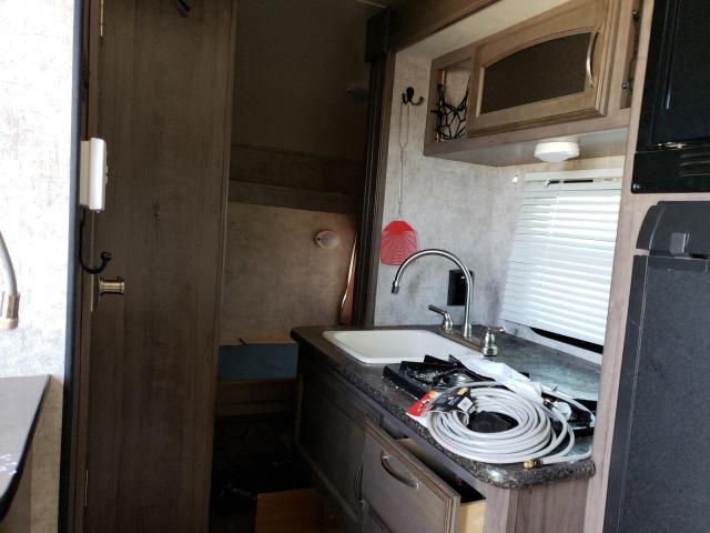 54CTW1F18H3032058 - 2017 WINNEBAGO WINNEBAGO WHITE photo 6