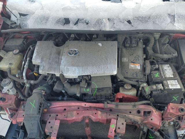 JTDKARFU6J3065777 - 2018 TOYOTA PRIUS RED photo 11