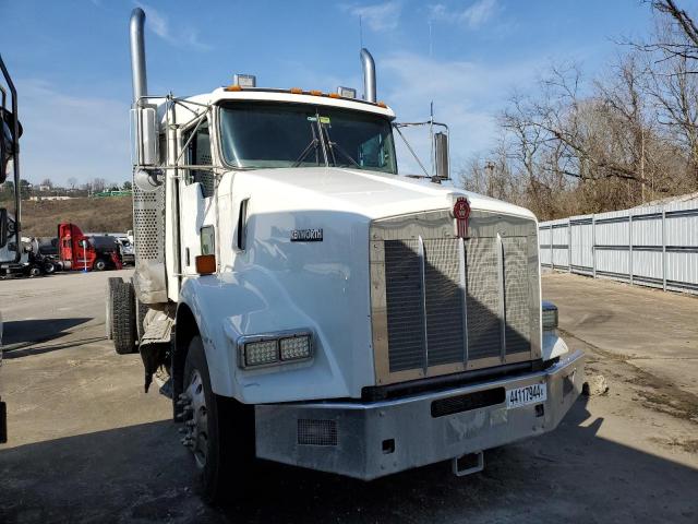 1XKDD49X7FJ445291 - 2015 KENWORTH CONSTRUCTI T800 WHITE photo 1