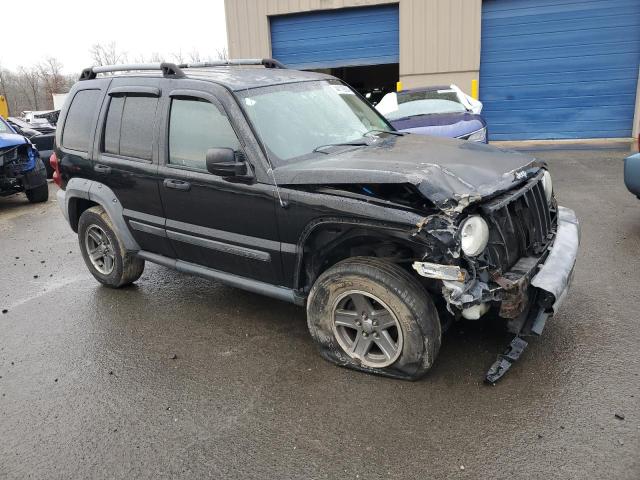 1J4GL38K15W600747 - 2005 JEEP LIBERTY RENEGADE BLACK photo 4