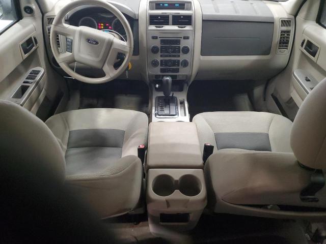 1FMCU93178KE03432 - 2008 FORD ESCAPE XLT WHITE photo 8