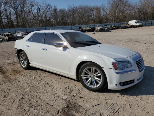 2C3CCACG8CH216105 - 2012 CHRYSLER 300 LIMITED WHITE photo 4