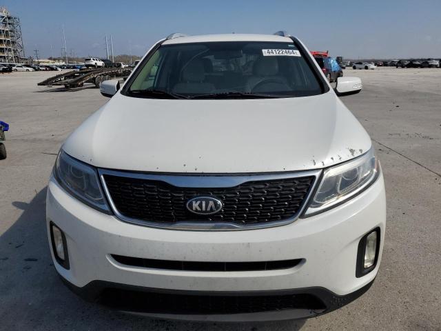 5XYKT3A67EG501103 - 2014 KIA SORENTO LX WHITE photo 5