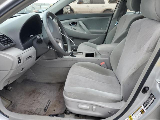 4T1BF3EK8BU652486 - 2011 TOYOTA CAMRY BASE SILVER photo 7