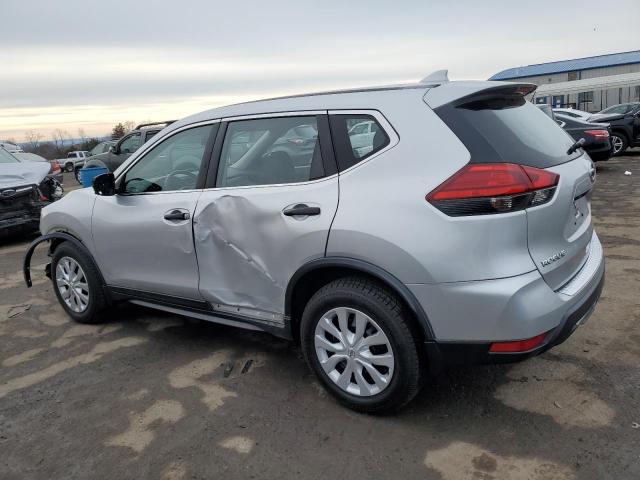 JN8AT2MV9HW251223 - 2017 NISSAN ROGUE S SILVER photo 2