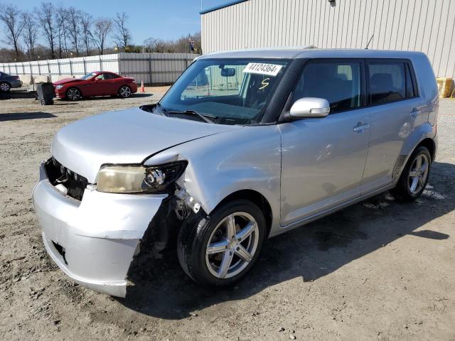 JTLKE50E181025177 - 2008 TOYOTA SCION XB SILVER photo 1