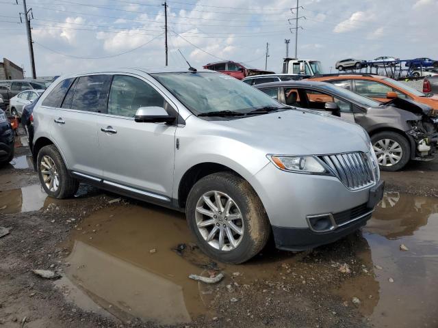 2LMDJ8JK2DBL60064 - 2013 LINCOLN MKX SILVER photo 4