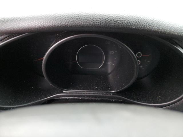 KNDJN2A21G7317160 - 2016 KIA SOUL BLACK photo 9