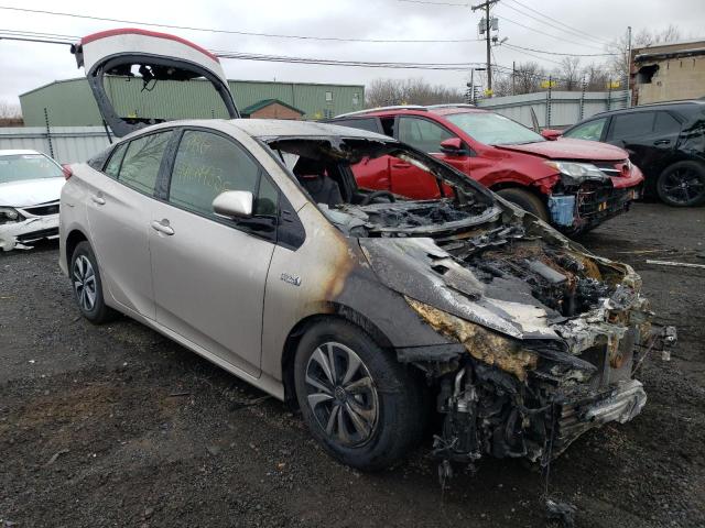 JTDKARFP1H3001666 - 2017 TOYOTA PRIUS PRIM 烧焦的 照片 4