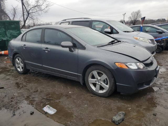 19XFA1F61BE042261 - 2011 HONDA CIVIC LX-S ნაცრისფერი ფოტო 4