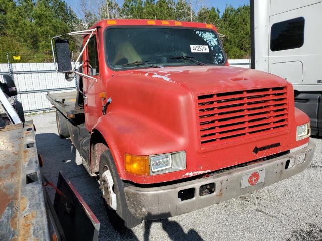 2001 INTERNATIONAL 4000 4700, 