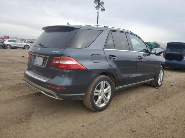 4JGDA5HB4CA016729 - 2012 MERCEDES-BENZ ML 350 4MATIC GRAY photo 3