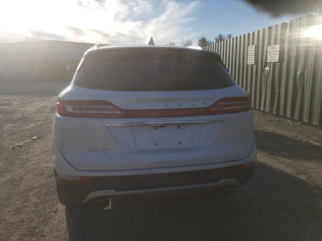 5LMCJ2D97KUL47862 - 2019 LINCOLN MKC SELECT WHITE photo 6