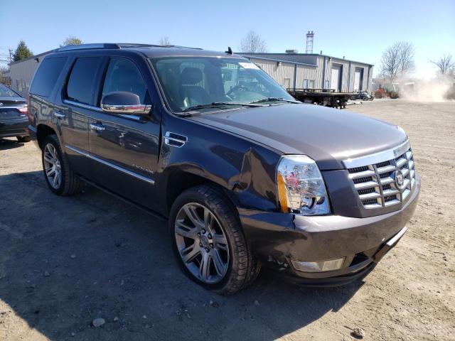 1GYS4CEF5BR186705 - 2011 CADILLAC ESCALADE PREMIUM GRAY photo 4