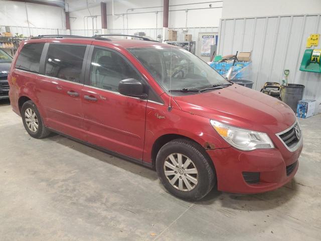 2V8HW44189R559377 - 2009 VOLKSWAGEN ROUTAN S RED photo 4