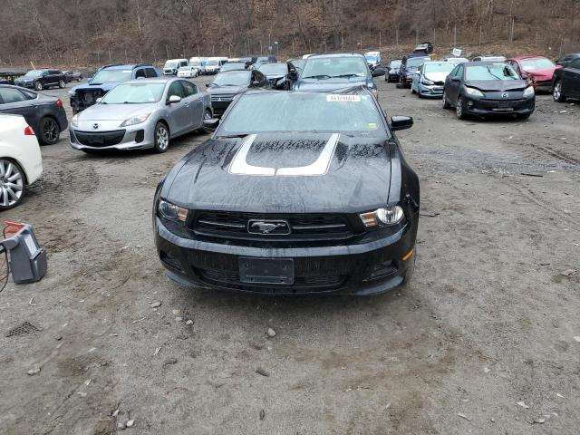 1ZVBP8AM3C5268517 - 2012 FORD MUSTANG BLACK photo 5