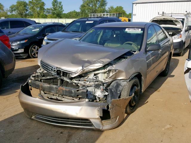 4T1BE32K55U020041 - 2005 TOYOTA CAMRY LE  photo 2