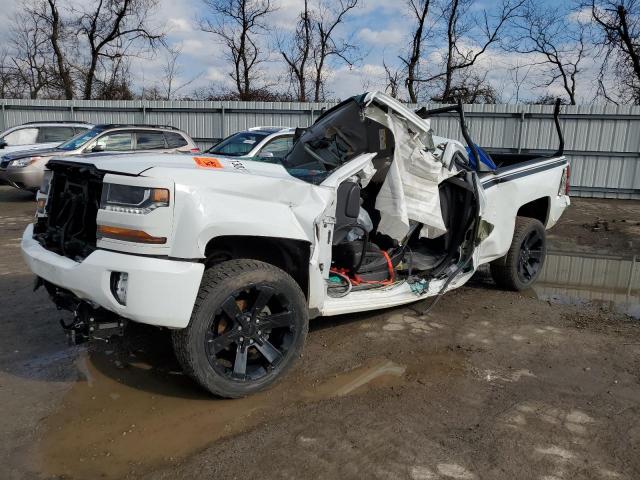 1GCVKREC8GZ378581 - 2016 CHEVROLET SILVERADO K1500 LT WHITE photo 1