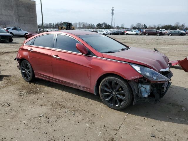 5NPEC4AC2DH778869 - 2013 HYUNDAI SONATA SE RED photo 4