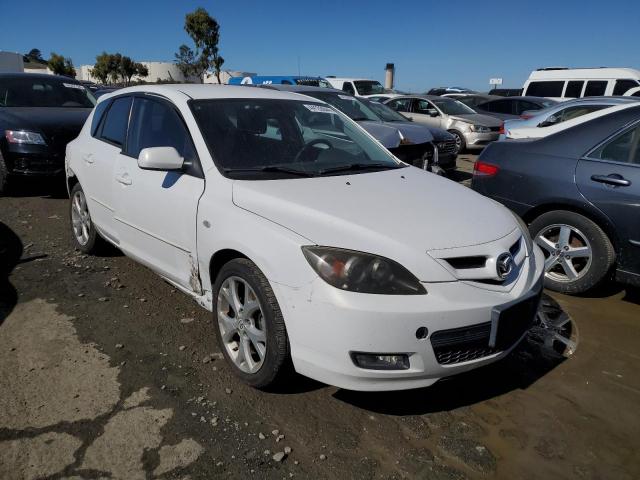 JM1BK344681150265 - 2008 MAZDA 3 HATCHBACK WHITE photo 4