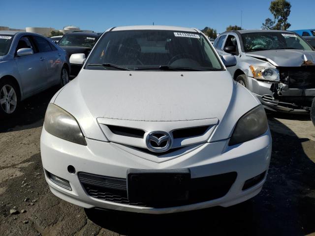 JM1BK344681150265 - 2008 MAZDA 3 HATCHBACK WHITE photo 5