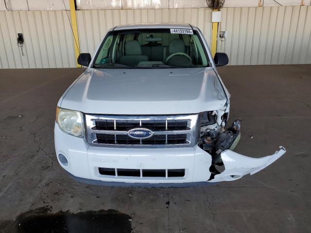 1FMCU92759KC86408 - 2009 FORD ESCAPE XLS WHITE photo 5