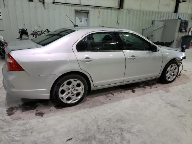 3FAHP0HA8BR317254 - 2011 FORD FUSION SE SILVER photo 3