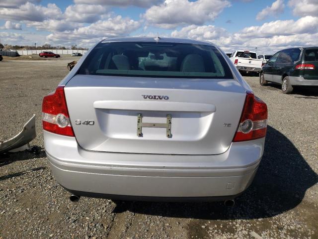 YV1MS682552046370 - 2005 VOLVO S40 T5 SILVER photo 6