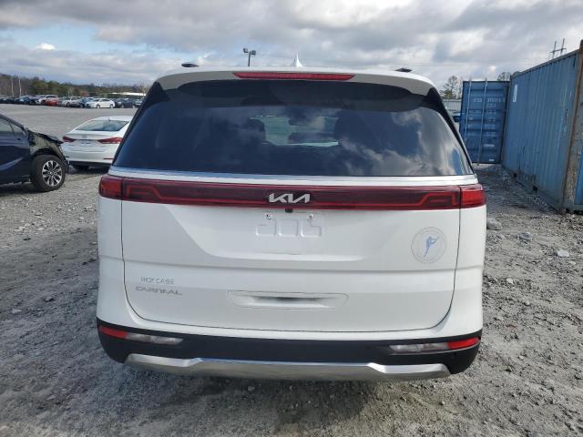 KNDNE5H39R6338400 - 2024 KIA CARNIVAL SX WHITE photo 6