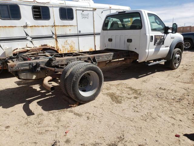 1FDXF46P65EC65794 - 2005 FORD F450 SUPER DUTY WHITE photo 4