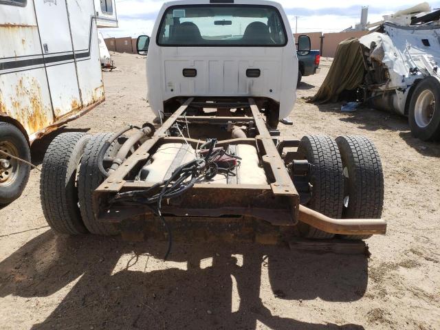 1FDXF46P65EC65794 - 2005 FORD F450 SUPER DUTY WHITE photo 6