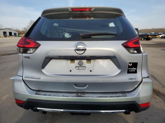 KNMAT2MV5HP571452 - 2017 NISSAN ROGUE S SILVER photo 6