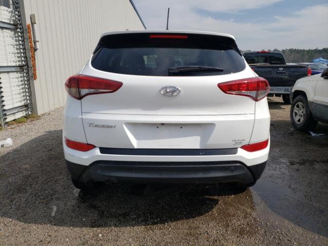 KM8J33A49HU462619 - 2017 HYUNDAI TUCSON LIMITED WHITE photo 6