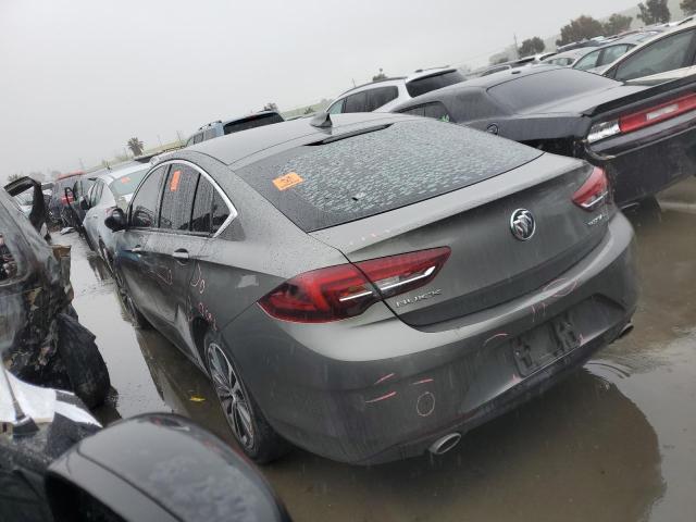 W04GP6SXXJ1145639 - 2018 BUICK REGAL ESSENCE GRAY photo 2