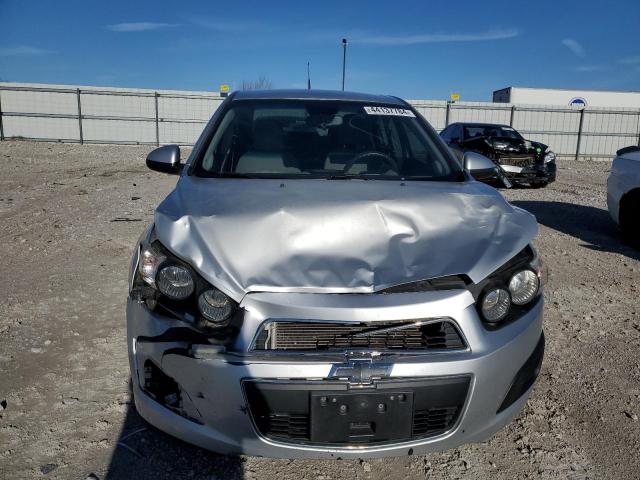 1G1JA5SH6D4220090 - 2013 CHEVROLET SONIC LS 银色 照片 5
