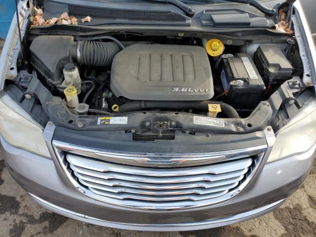 2C4RC1CG8ER116041 - 2014 CHRYSLER TOWN & COU TOURING L SILVER photo 12