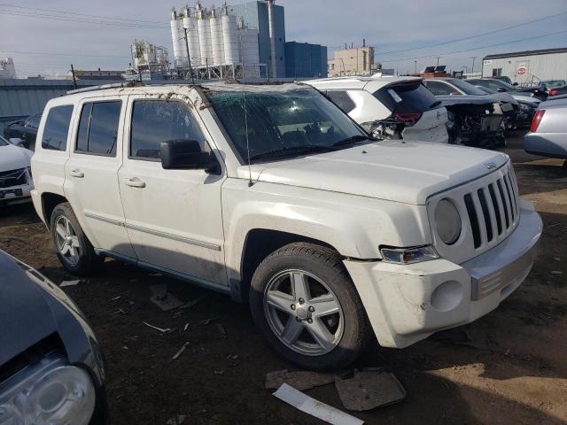 1J4NT4GB6AD513785 - 2010 JEEP PATRIOT LIMITED WHITE photo 4