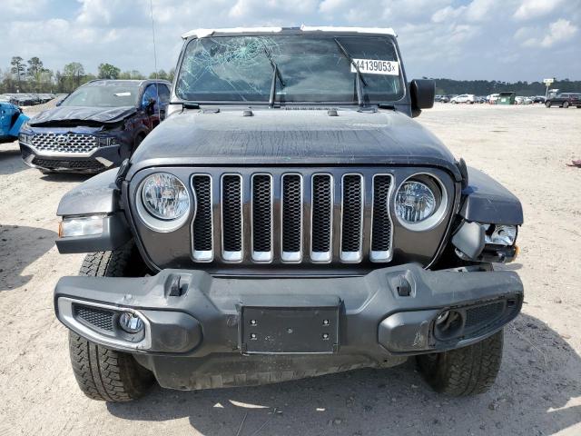 1C4HJXEGXJW305518 - 2018 JEEP WRANGLER U SAHARA GRAY photo 5