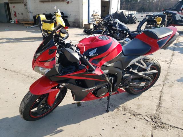 JH2PC40008M103136 - 2008 HONDA CBR600 RR RED photo 2