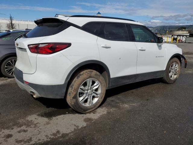 3GNKBDRS8MS560577 - 2021 CHEVROLET BLAZER 3LT WHITE photo 3