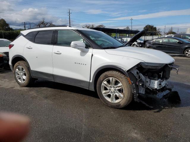 3GNKBDRS8MS560577 - 2021 CHEVROLET BLAZER 3LT WHITE photo 4