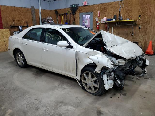 1G6DW677370193425 - 2007 CADILLAC STS WHITE photo 4