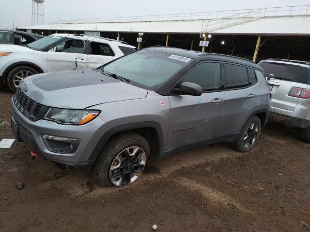 3C4NJDDB0JT258867 - 2018 JEEP COMPASS TRAILHAWK GRAY photo 1