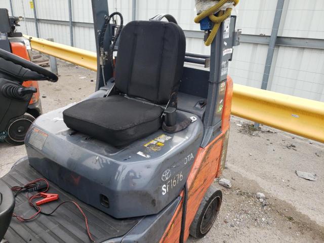 67874 - 2015 TOYOTA FORKLIFT Orange photo 6